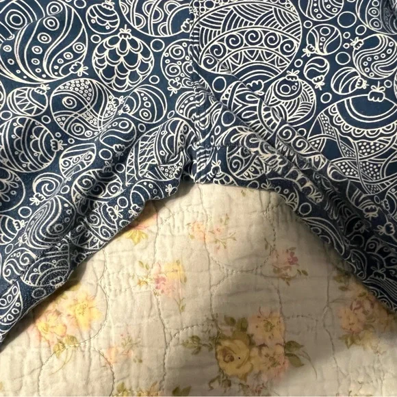 4 pair Christmas lularoe leggings - Picture 8 of 12